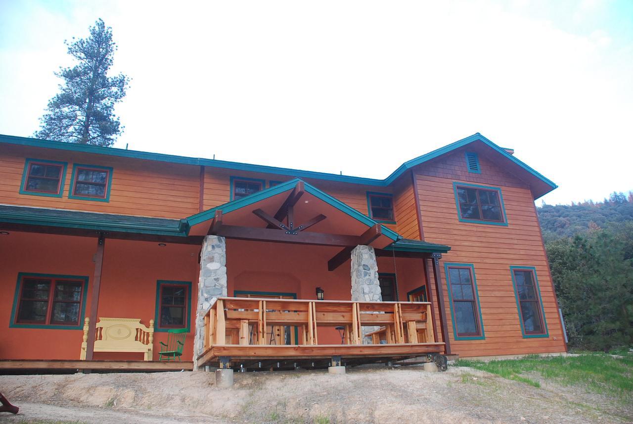 Sierra Trails Inn มารีโปซา ภายนอก รูปภาพ